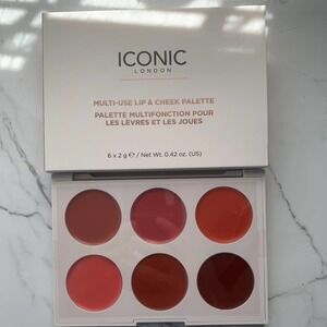 ICONIC LONDON MULTI-USE LIP AND CHEEK PALETTE‎